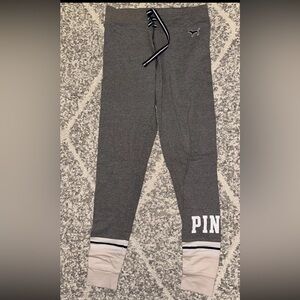 Women’s VS Pink Leggings In Grey Size Small